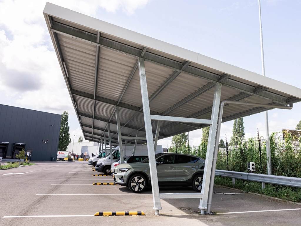 Solar carport E-ports